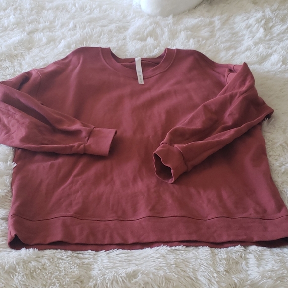 Perfectly Oversized Crew - Picture 2 of 5